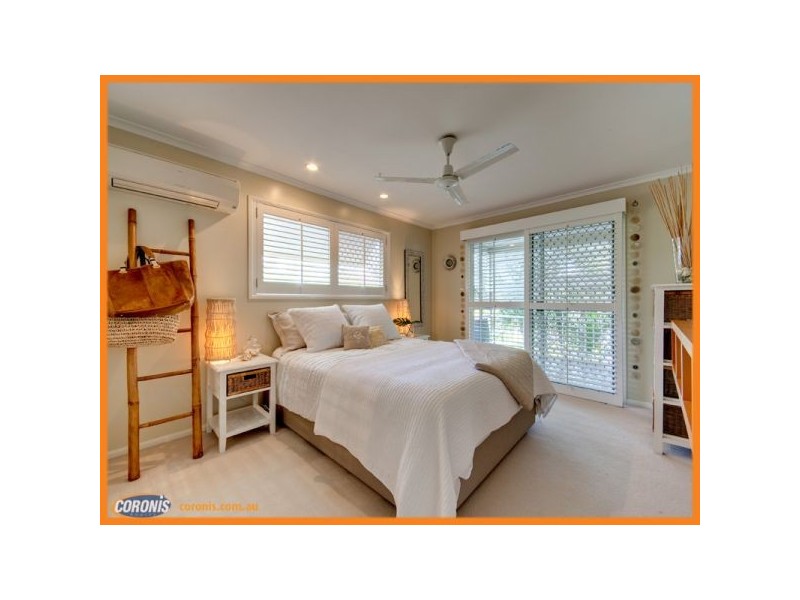 2 Woodfield Court, Ferny Hills QLD 4055