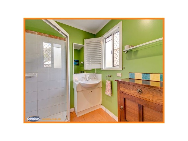 2 Woodfield Court, Ferny Hills QLD 4055