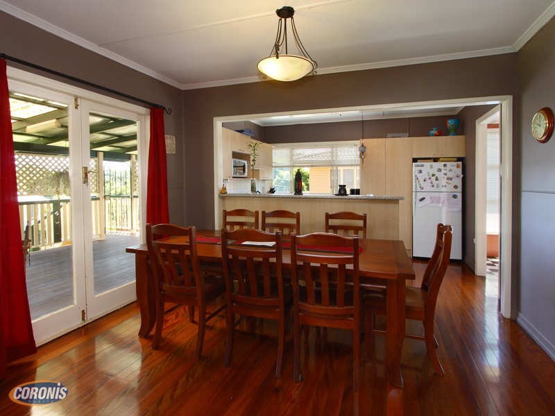 Arana Hills QLD 4054