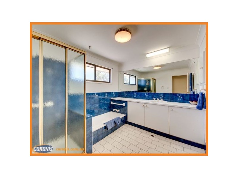 9 Barvas Street, Ferny Grove QLD 4055