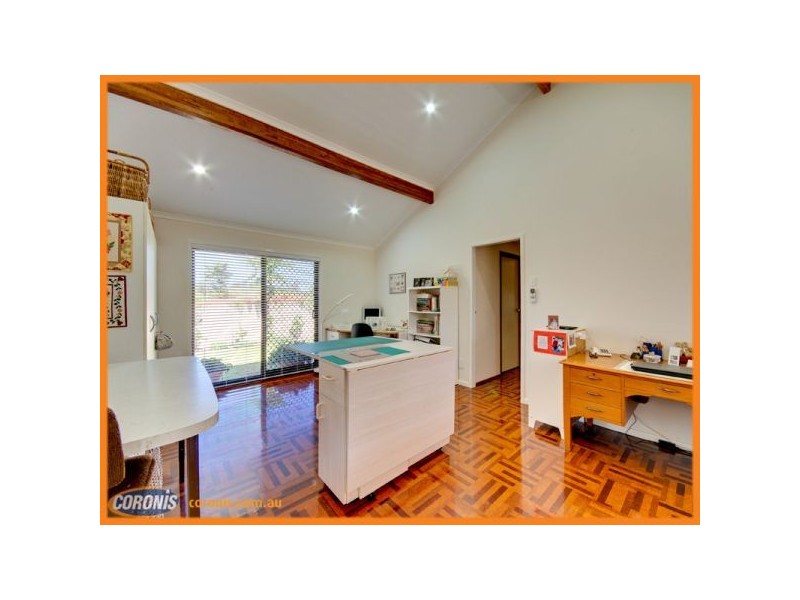 9 Barvas Street, Ferny Grove QLD 4055