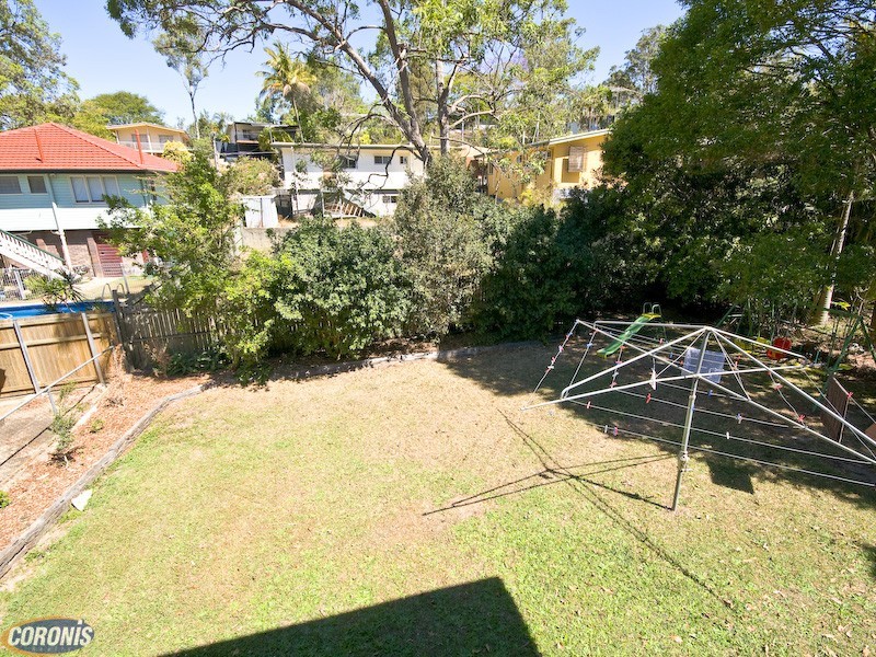 Arana Hills QLD 4054