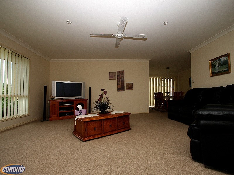 1 Taryn Court, Upper Coomera QLD 4209