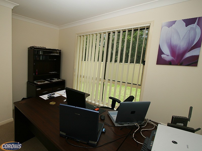 1 Taryn Court, Upper Coomera QLD 4209