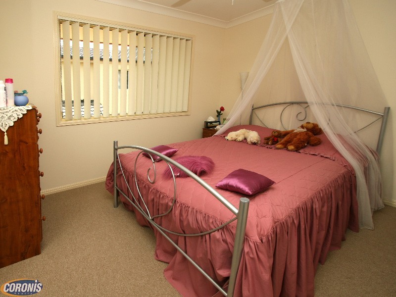 1 Taryn Court, Upper Coomera QLD 4209