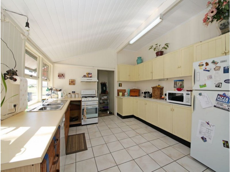 132 Lipscombe Road, Deception Bay QLD 4508