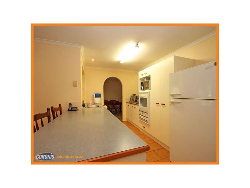 8 Whitby Street, Bracken Ridge QLD 4017