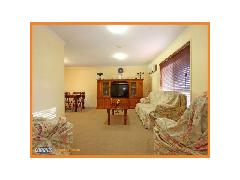 8 Whitby Street, Bracken Ridge QLD 4017