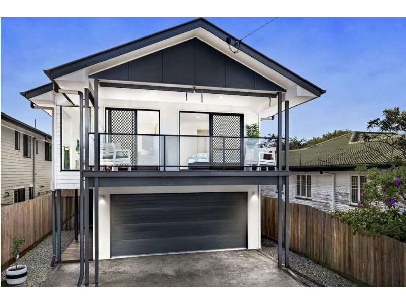 8 Watcombe Street, Wavell Heights QLD 4012