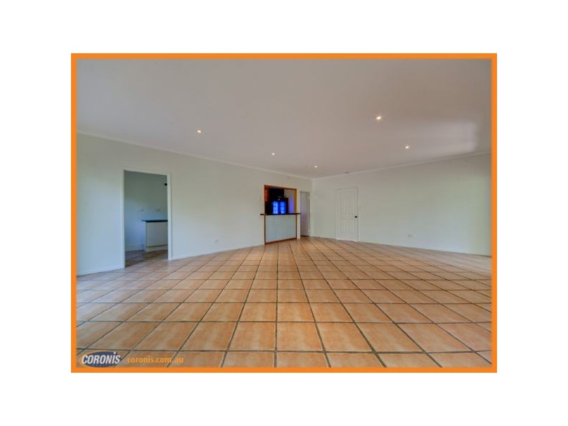 18 Keryn Place, Keperra QLD 4054