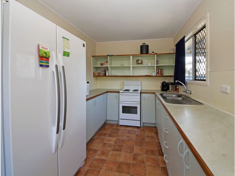 52 Ashmole Road, Redcliffe QLD 4020
