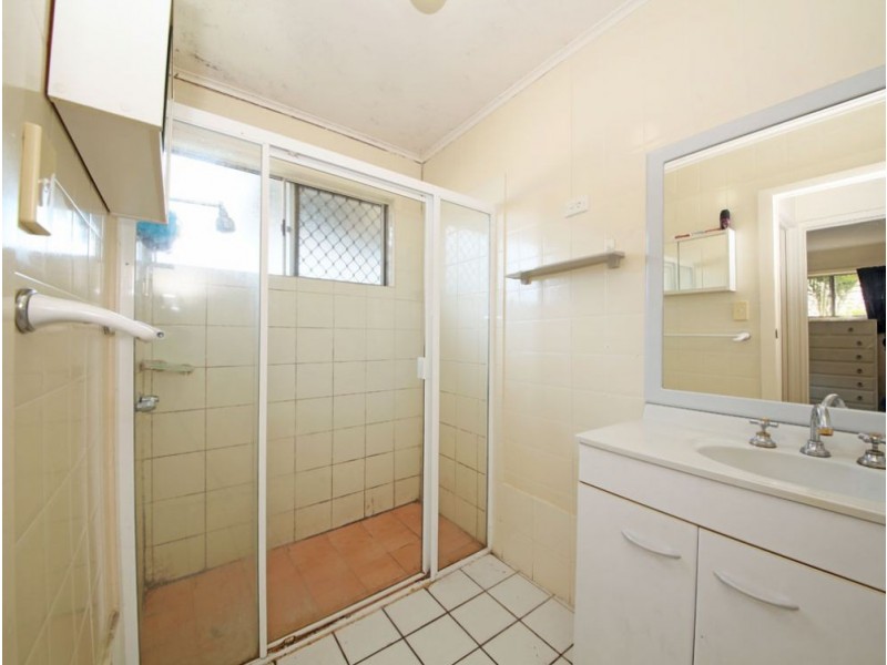 52 Ashmole Road, Redcliffe QLD 4020