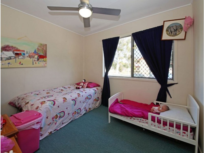 52 Ashmole Road, Redcliffe QLD 4020