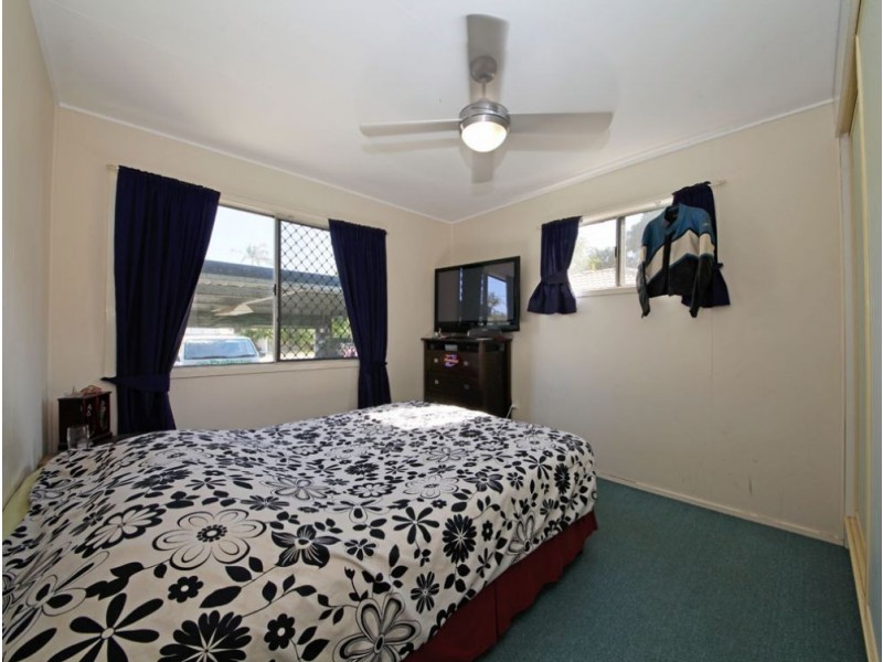 52 Ashmole Road, Redcliffe QLD 4020