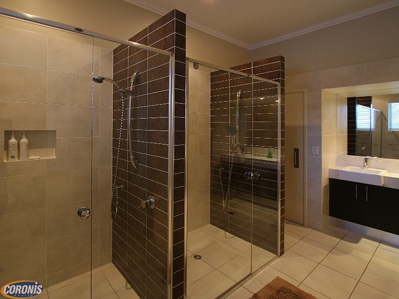 59 Camelot Place, Bridgeman Downs QLD 4035