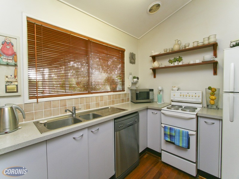 Arana Hills QLD 4054