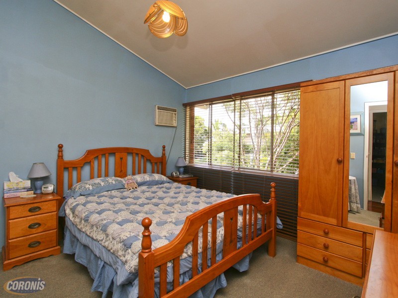 Arana Hills QLD 4054