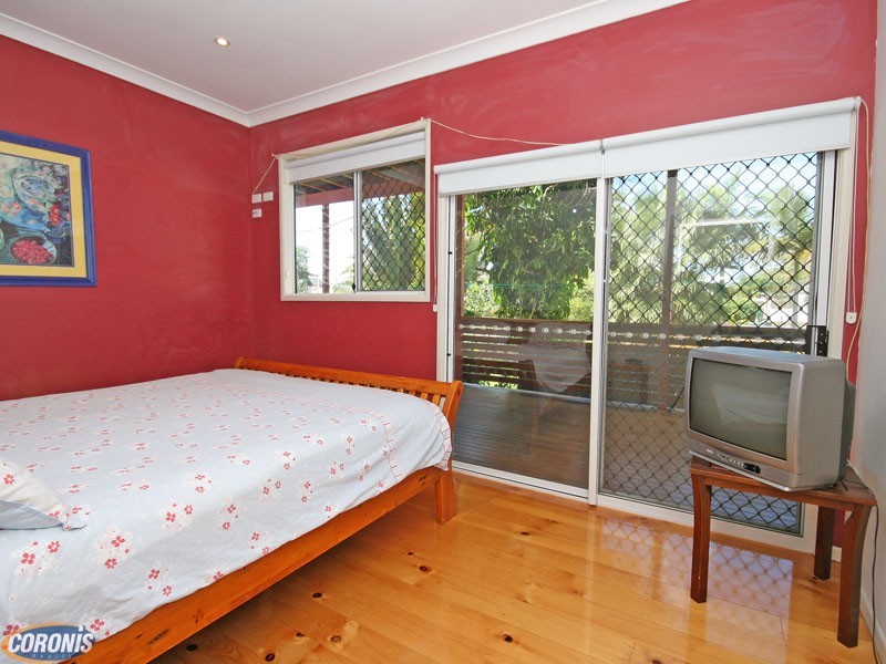 18 Water Street, Deception Bay QLD 4508