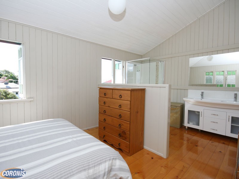 18 Water Street, Deception Bay QLD 4508