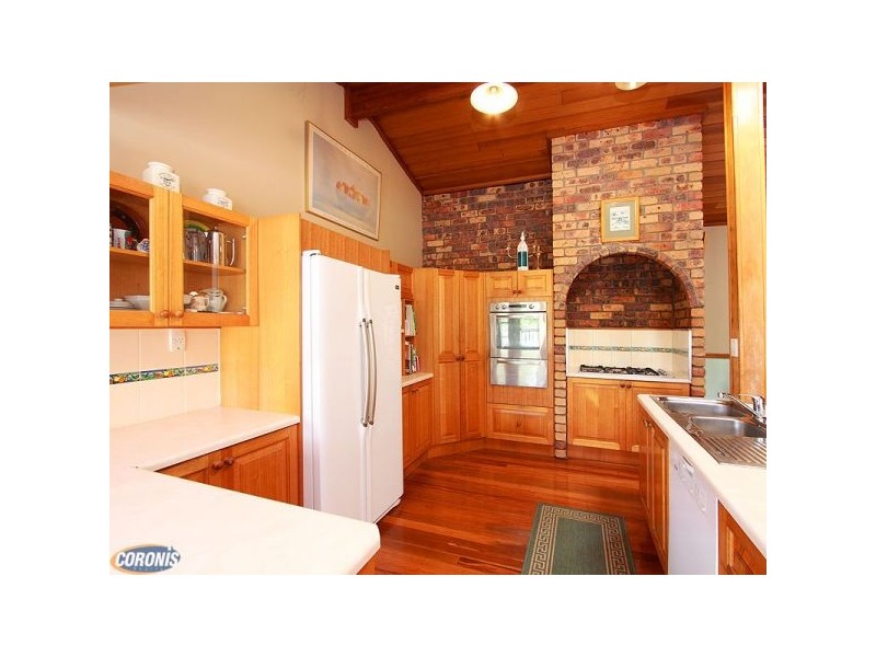 Eatons Hill QLD 4037