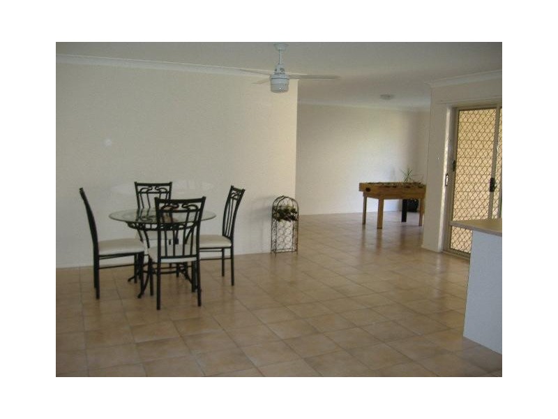 23 Scenic Close, Albany Creek QLD 4035