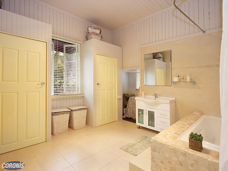 23 Hetherington Street, Kelvin Grove QLD 4059