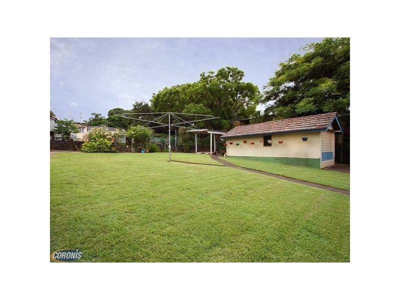 54 Surrey Street, Nundah QLD 4012