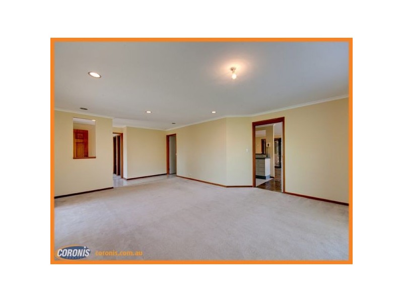 13 Hylacola Drive, Albany Creek QLD 4035