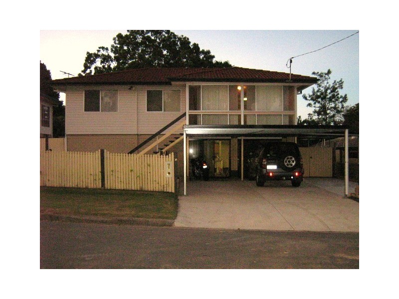 16  Campbell Street, Kallangur QLD 4503