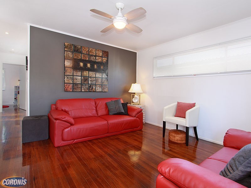 60 Longland Street, Redcliffe QLD 4020