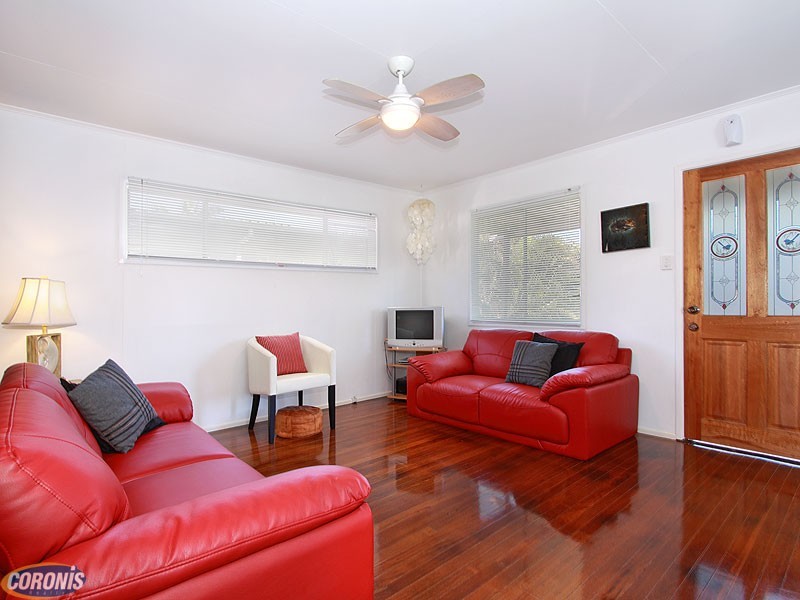 60 Longland Street, Redcliffe QLD 4020