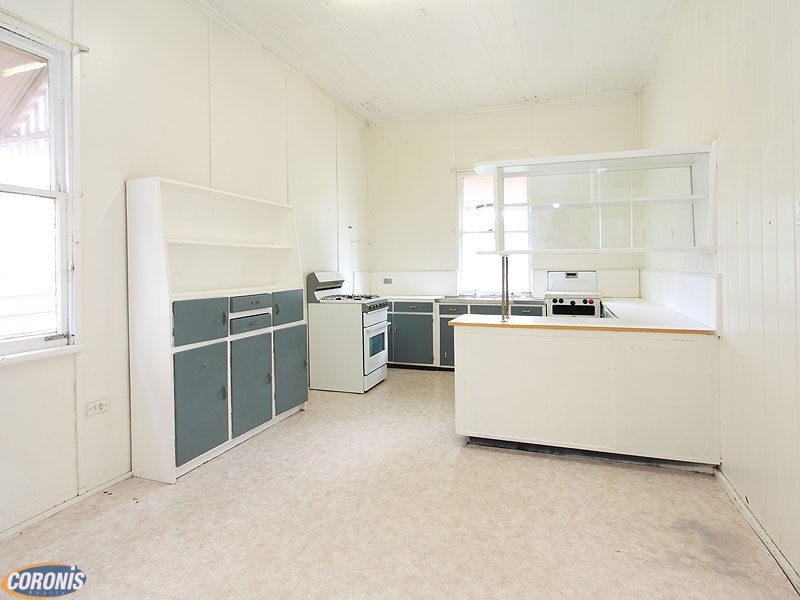 121 Albion Road, Windsor QLD 4030