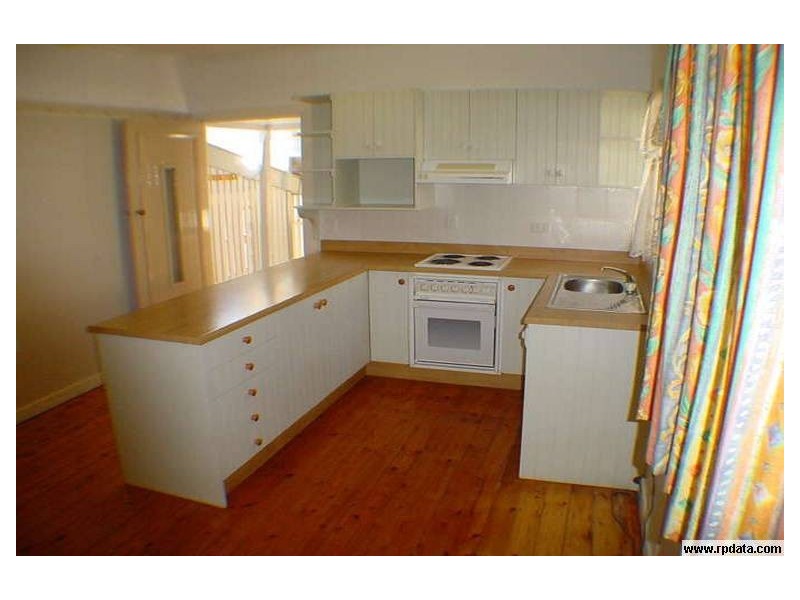 83 Pechey, Chermside QLD 4032