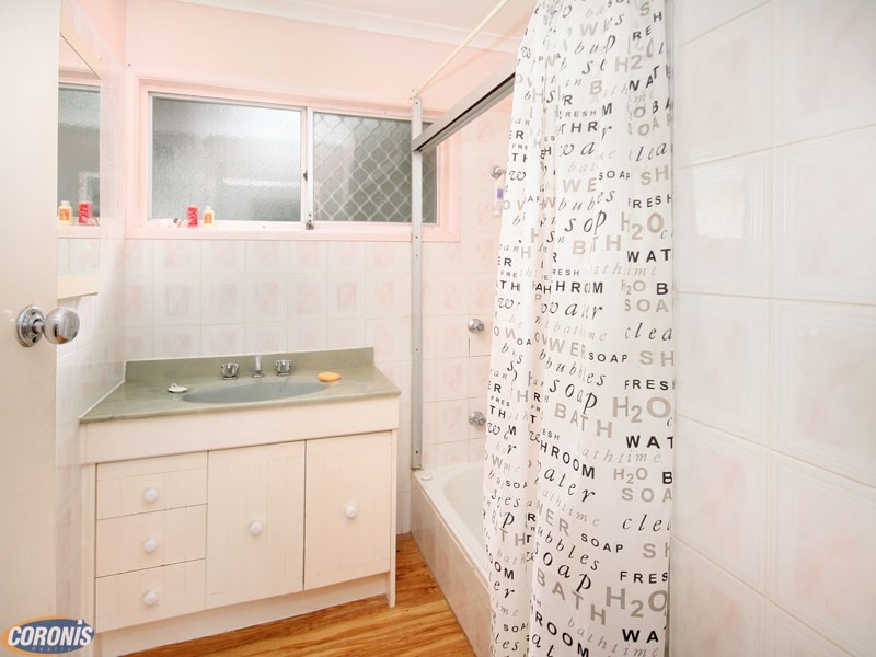 59 Diamond Avenue, Kallangur QLD 4503