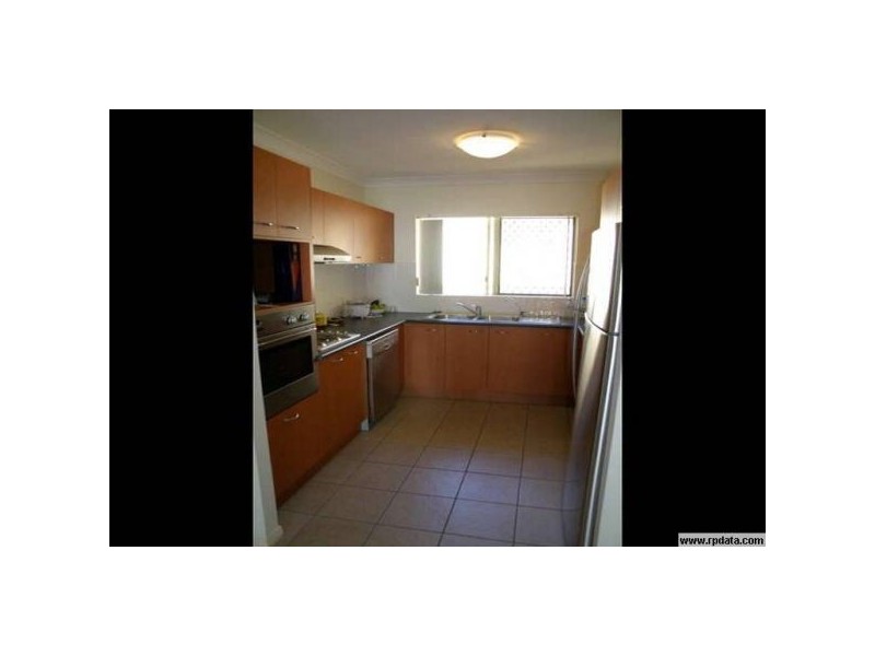 8/14 Le Geyt Street, Windsor QLD 4030