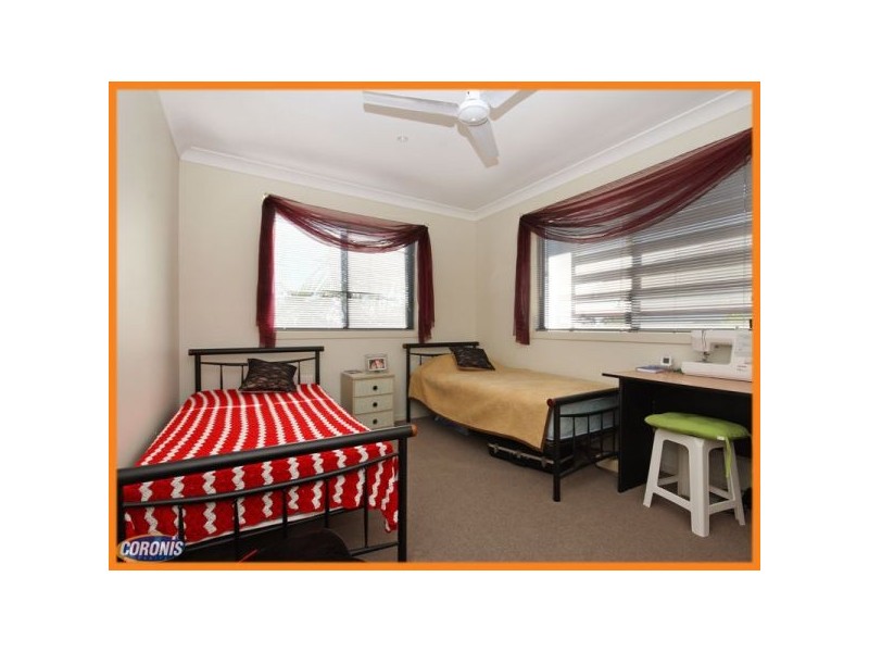 1/42 Livermore Street, Redcliffe QLD 4020