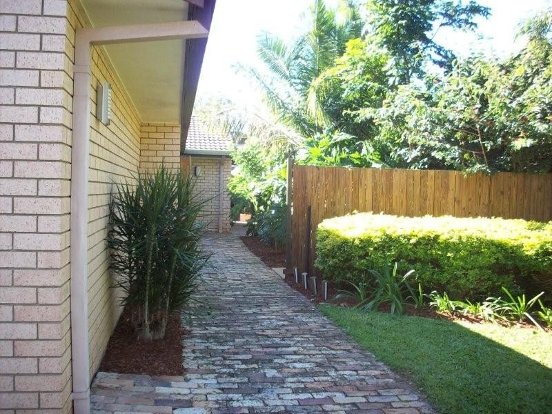 16 Palall Crescent, Ferny Hills QLD 4055