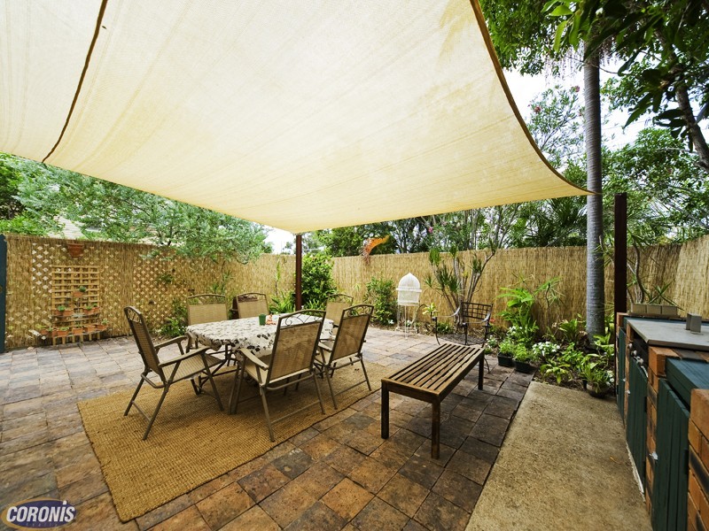 Arana Hills QLD 4054