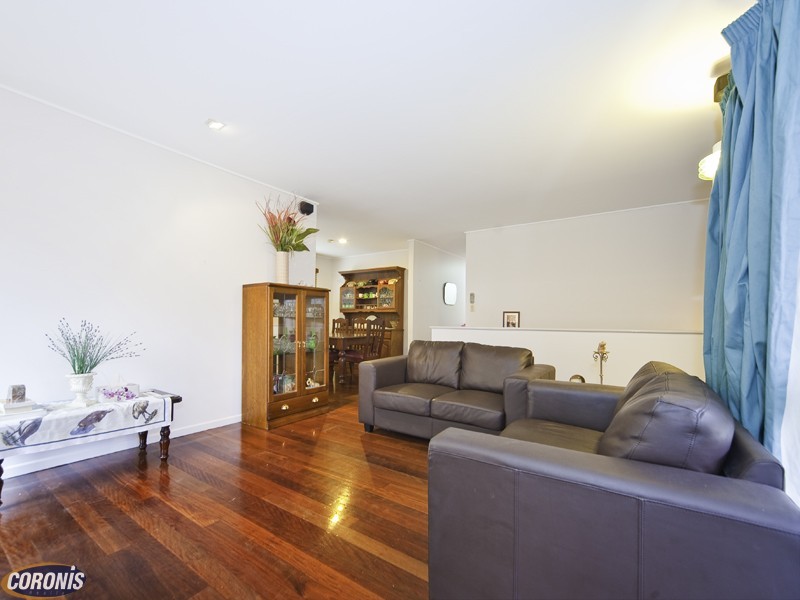 Arana Hills QLD 4054