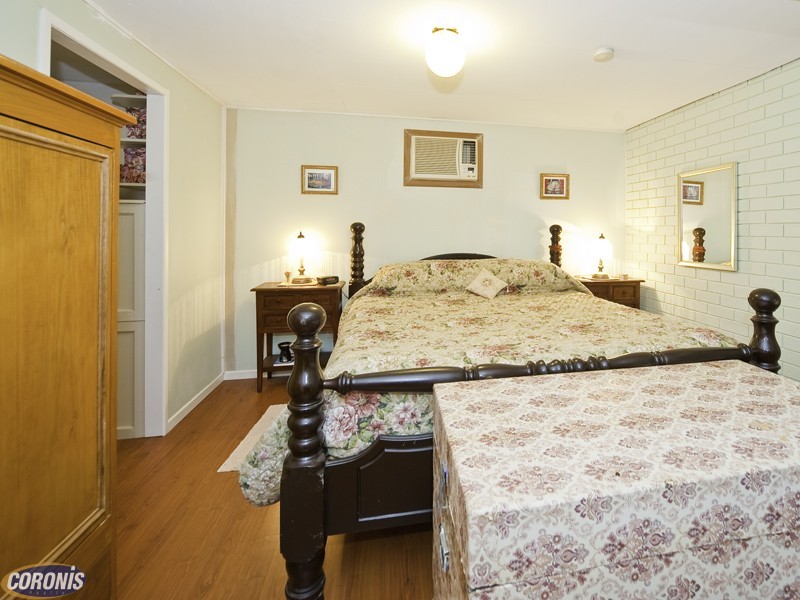 Arana Hills QLD 4054