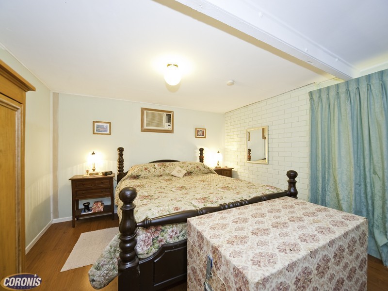 Arana Hills QLD 4054