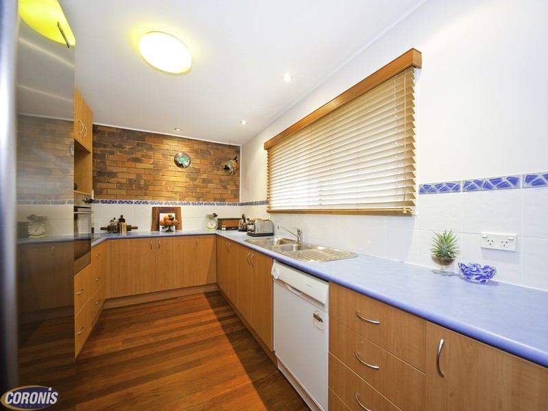 Arana Hills QLD 4054