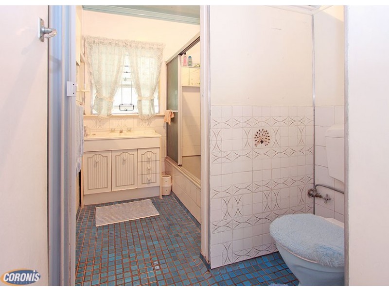 Wavell Heights QLD 4012