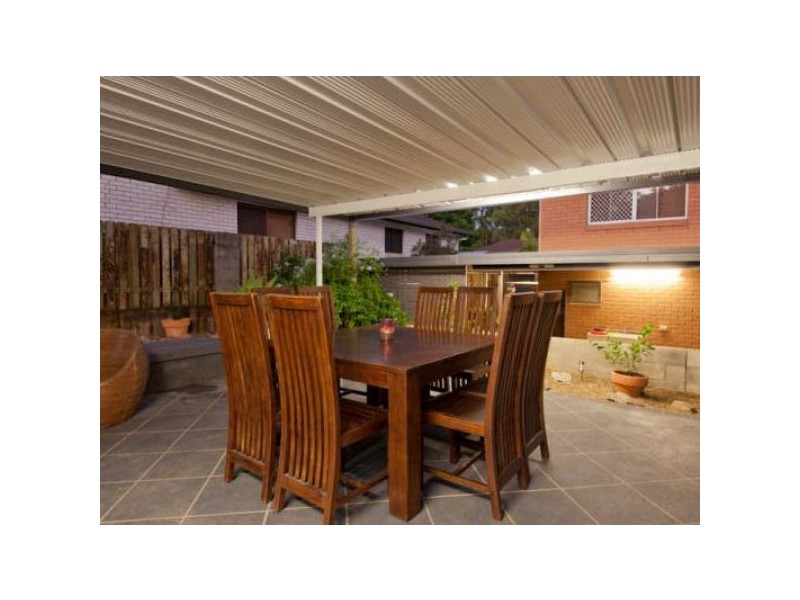 20 Rinavore Street, Ferny Grove QLD 4055