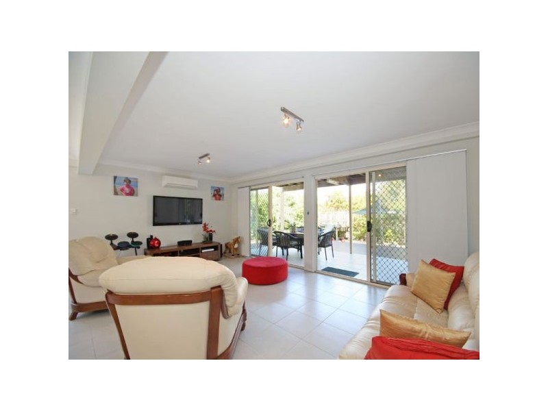 6 Stonehaven Place, Narangba QLD 4504