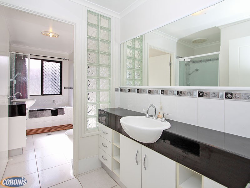 North Lakes QLD 4509