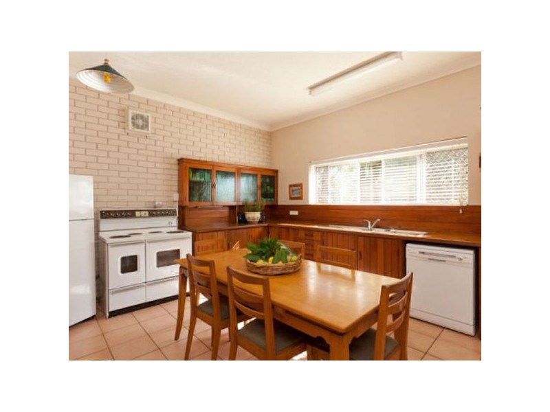 153 Baskerville Street, Brighton QLD 4017