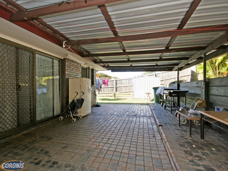 19 Donnegal Drive, Kallangur QLD 4503