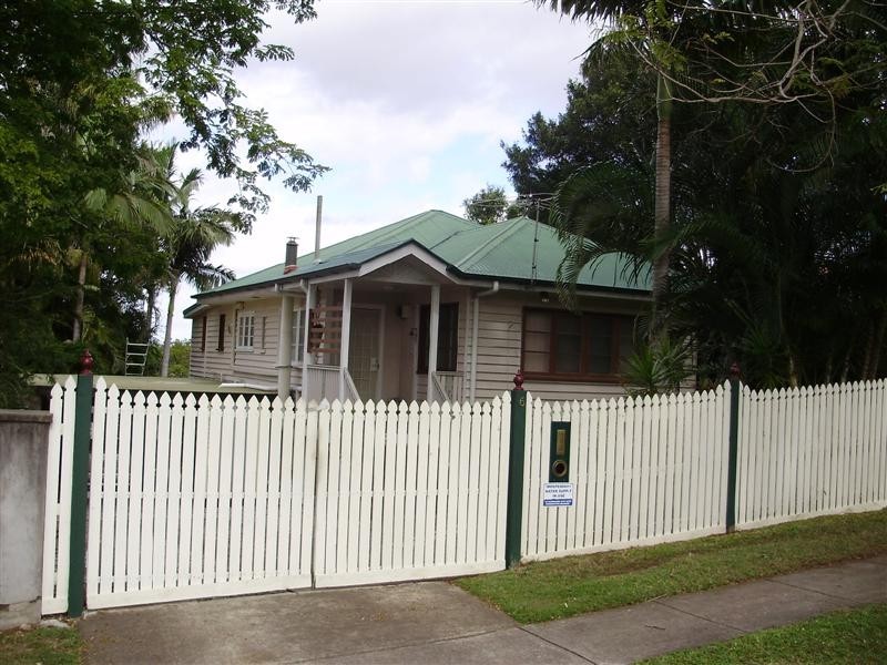 6 Waroon, Stafford QLD 4053