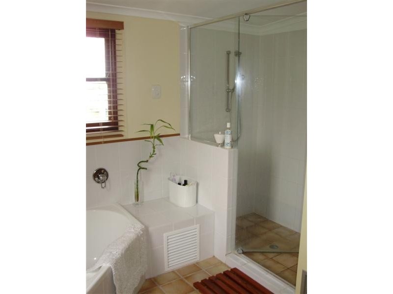 6 Waroon, Stafford QLD 4053